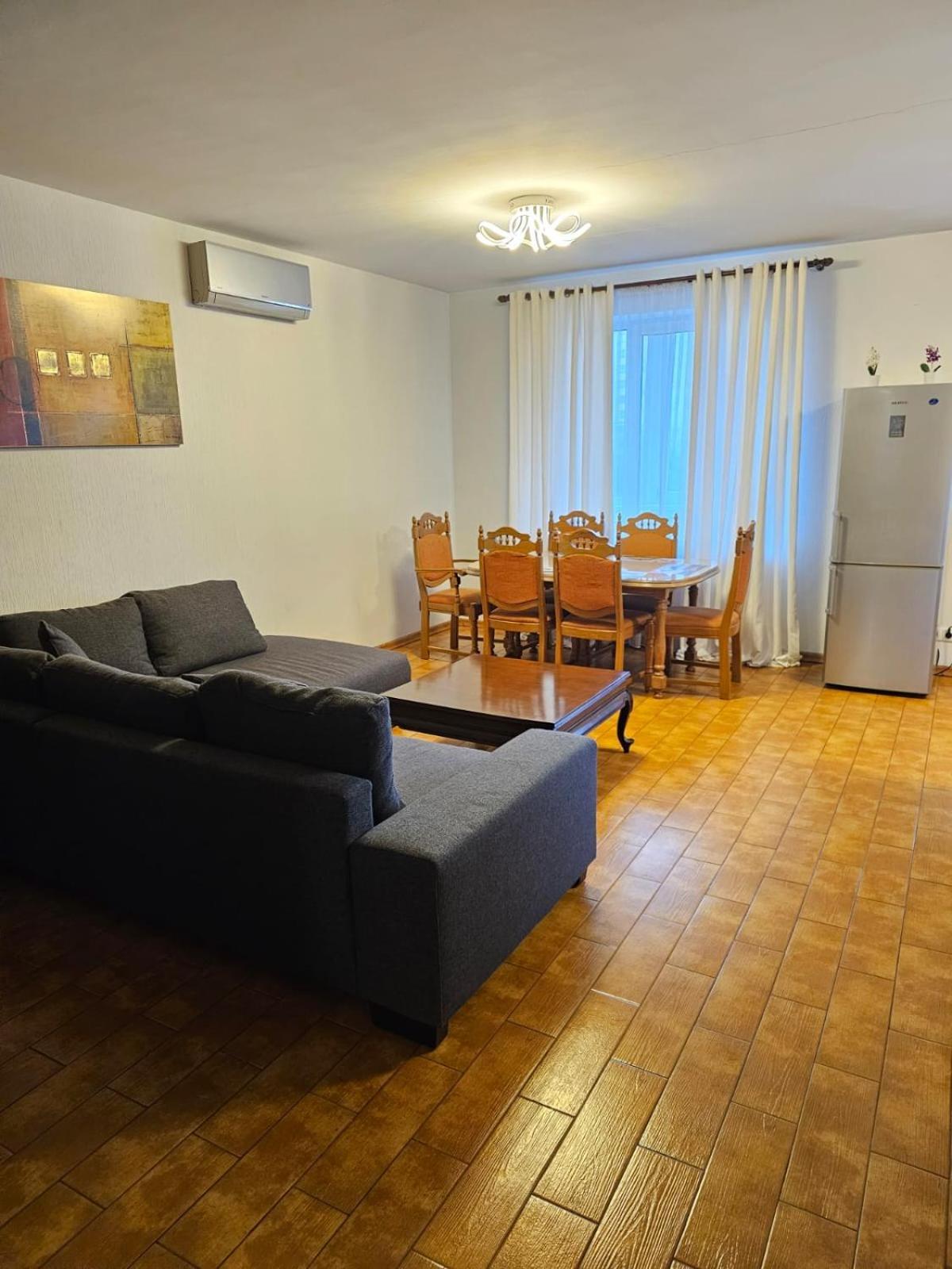 Bulevardul Constantin Negruzzi 2/6 Chişinău Extérieur photo